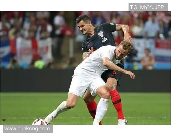 吕迪格的成长之路：从青涩小将到世界级后卫的蜕变与荣耀