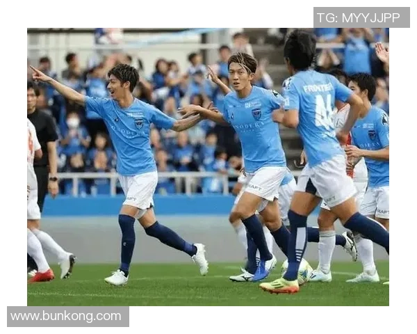 日本与卡塔尔足球比赛比分结果揭晓精彩瞬间回顾与分析